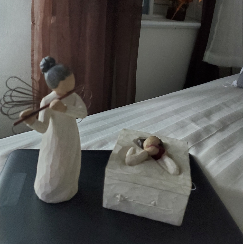 Cute jewelry box and angel set